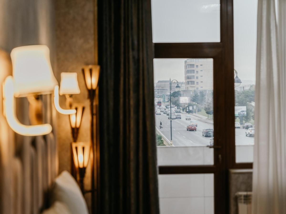 Alison Hotel Baku Exteriör bild