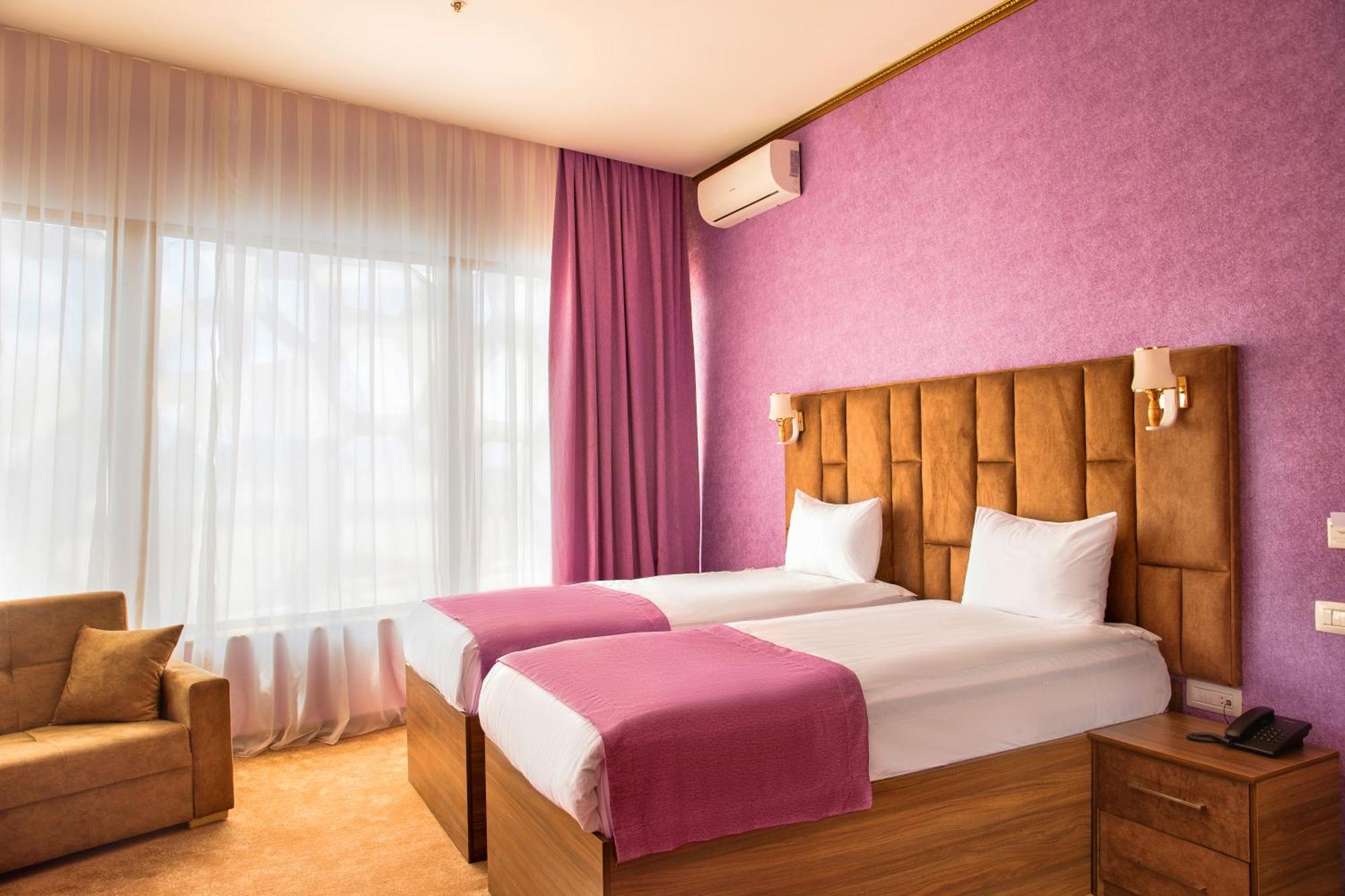 Alison Hotel Baku Exteriör bild