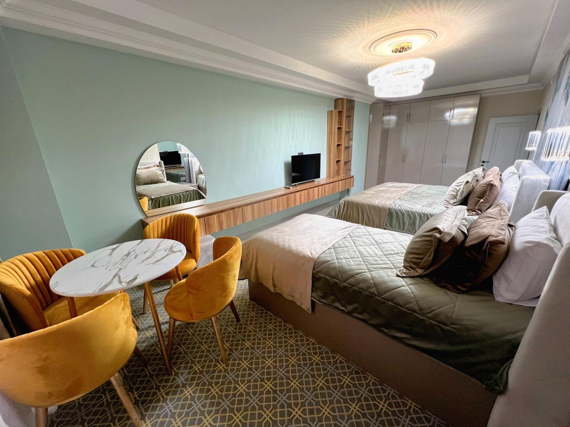Alison Hotel Baku Exteriör bild