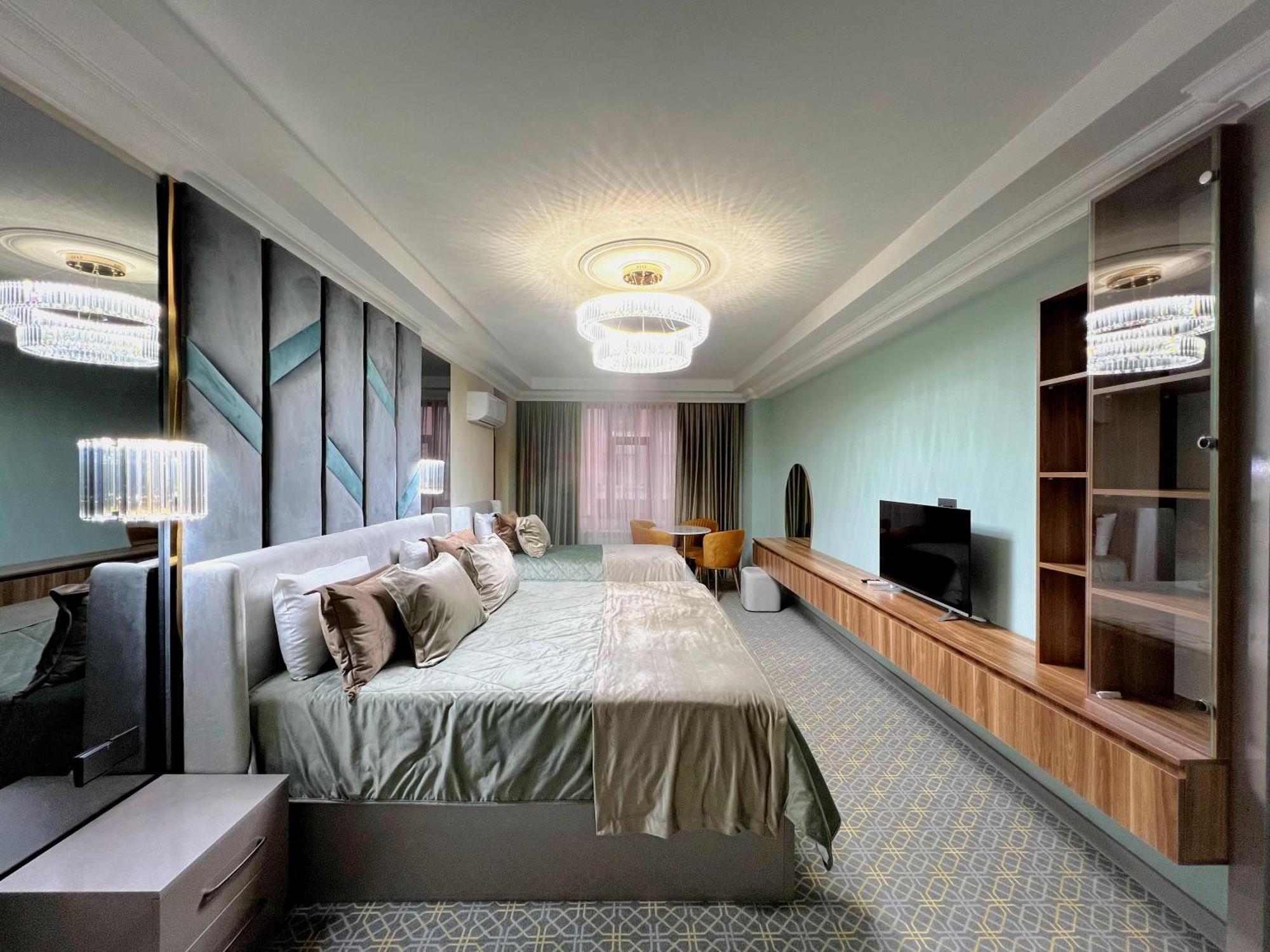 Alison Hotel Baku Exteriör bild